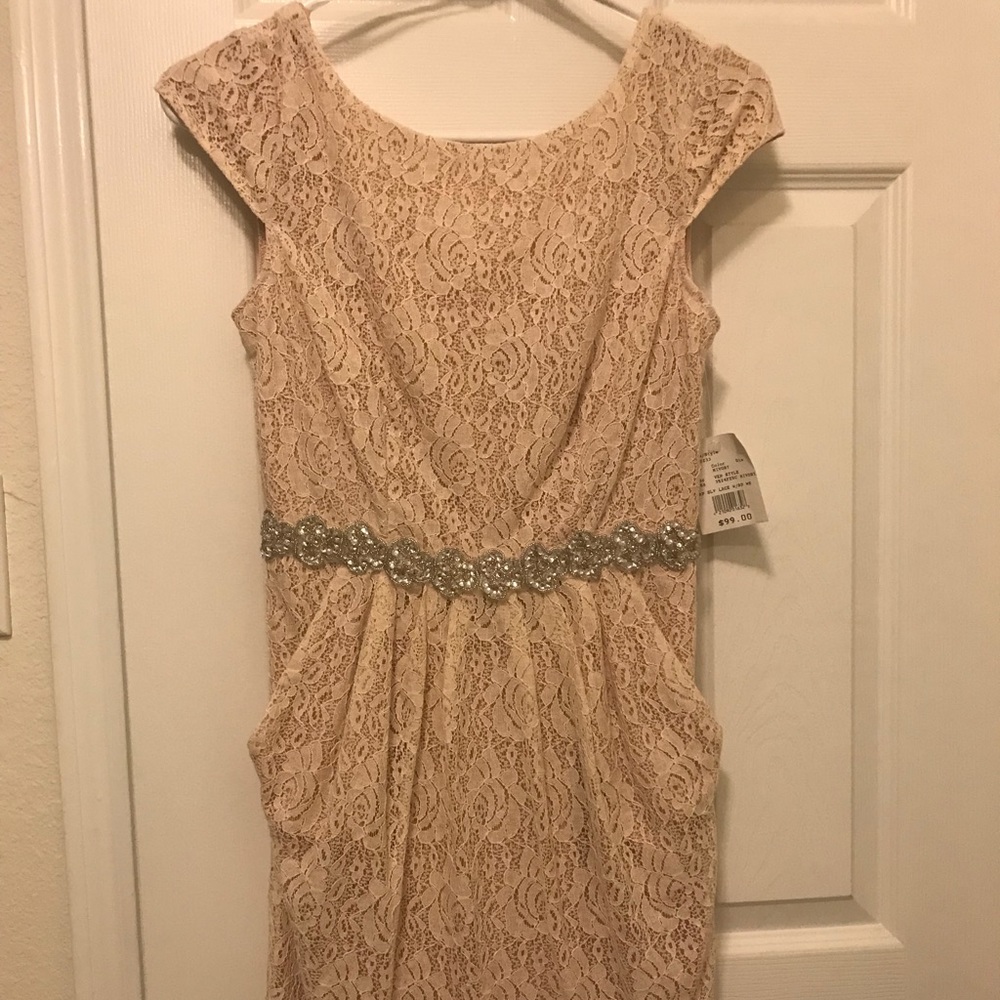 David’s Bridal Lace Ivory Dress